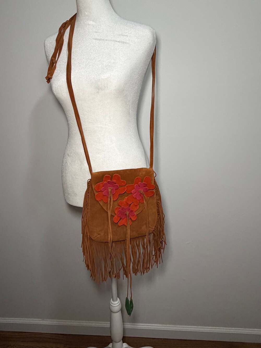 Philosophy di Alberta Ferretti Suede Floral Fringe Crossbody Bag Made in Italy